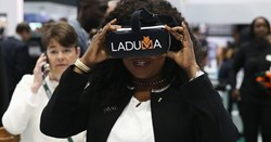 CEO of Laduma, Ben Smith, explains virtual reality.