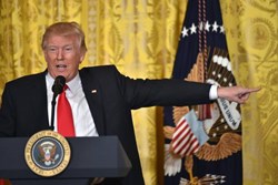Donald Trump attacks the media in a bizarre solo press conference