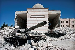 Share Politics: UN calls emergency meeting over Syria