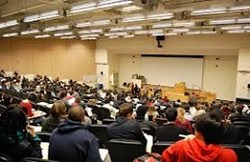 Can a university lecture hall buzzing with students really be substituted by Zoom? ..