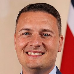 The Bigger Picture: Labour turmoil, crisis at the ONS & could finance leave New York?